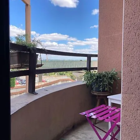 T3 - 62m2 - Parking Prive - Metro Apartment *